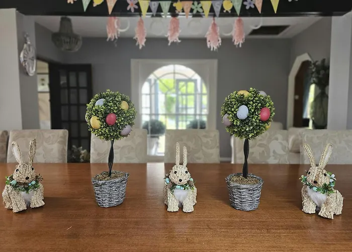 English Farmhouse Cottage