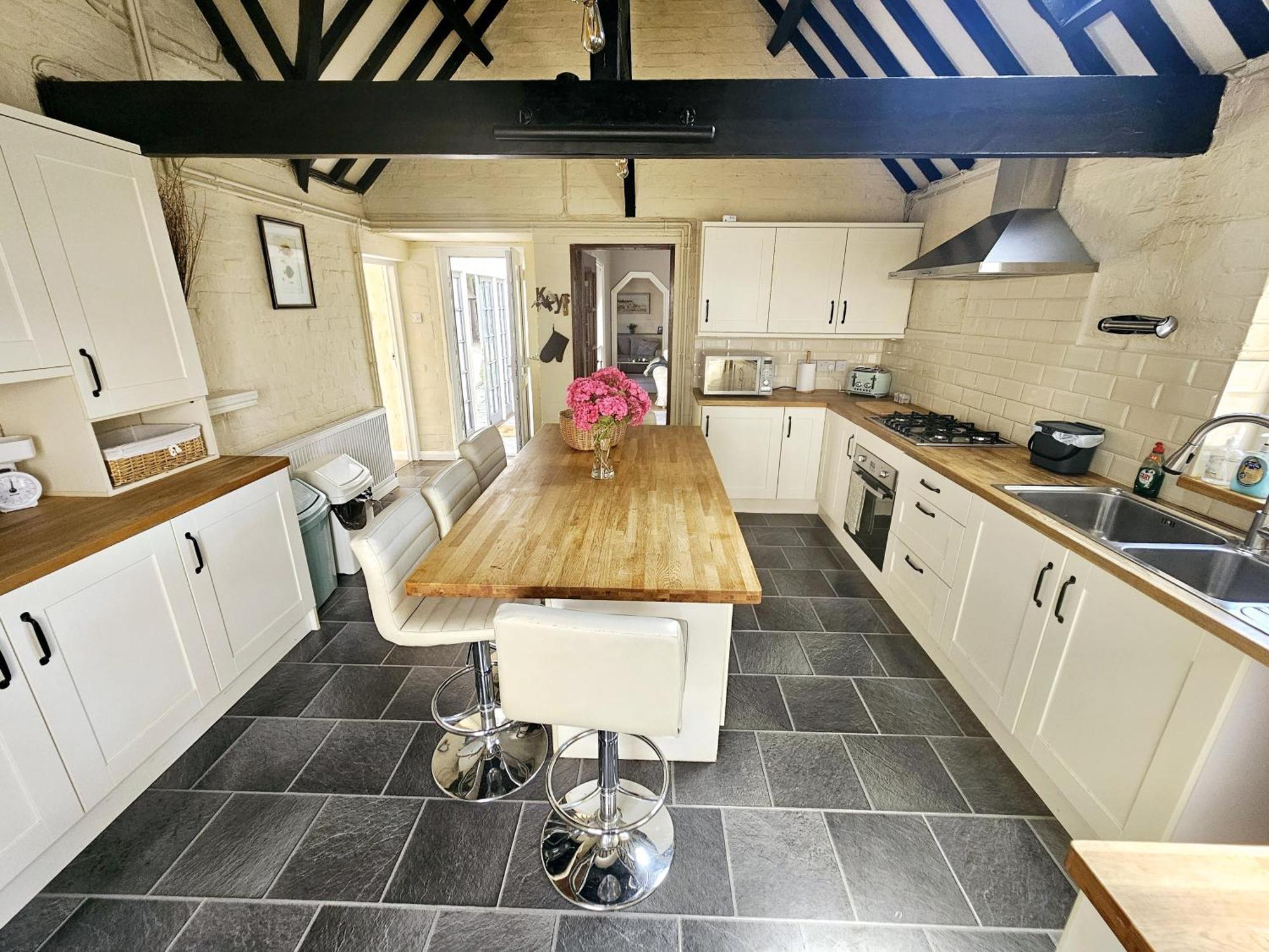 English Farmhouse Cottage Holiday home *