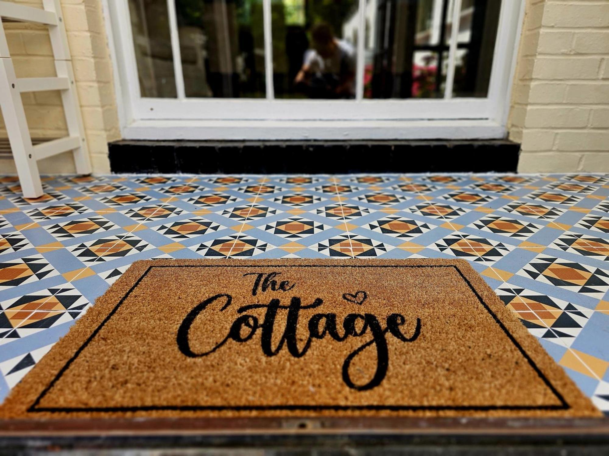 English Farmhouse Cottage Holiday home *